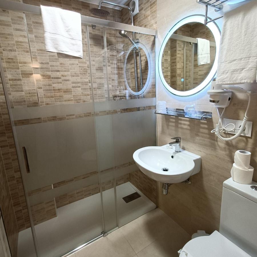 Hotel Vilagarcia Vilagarcia de Arousa Ngoại thất bức ảnh