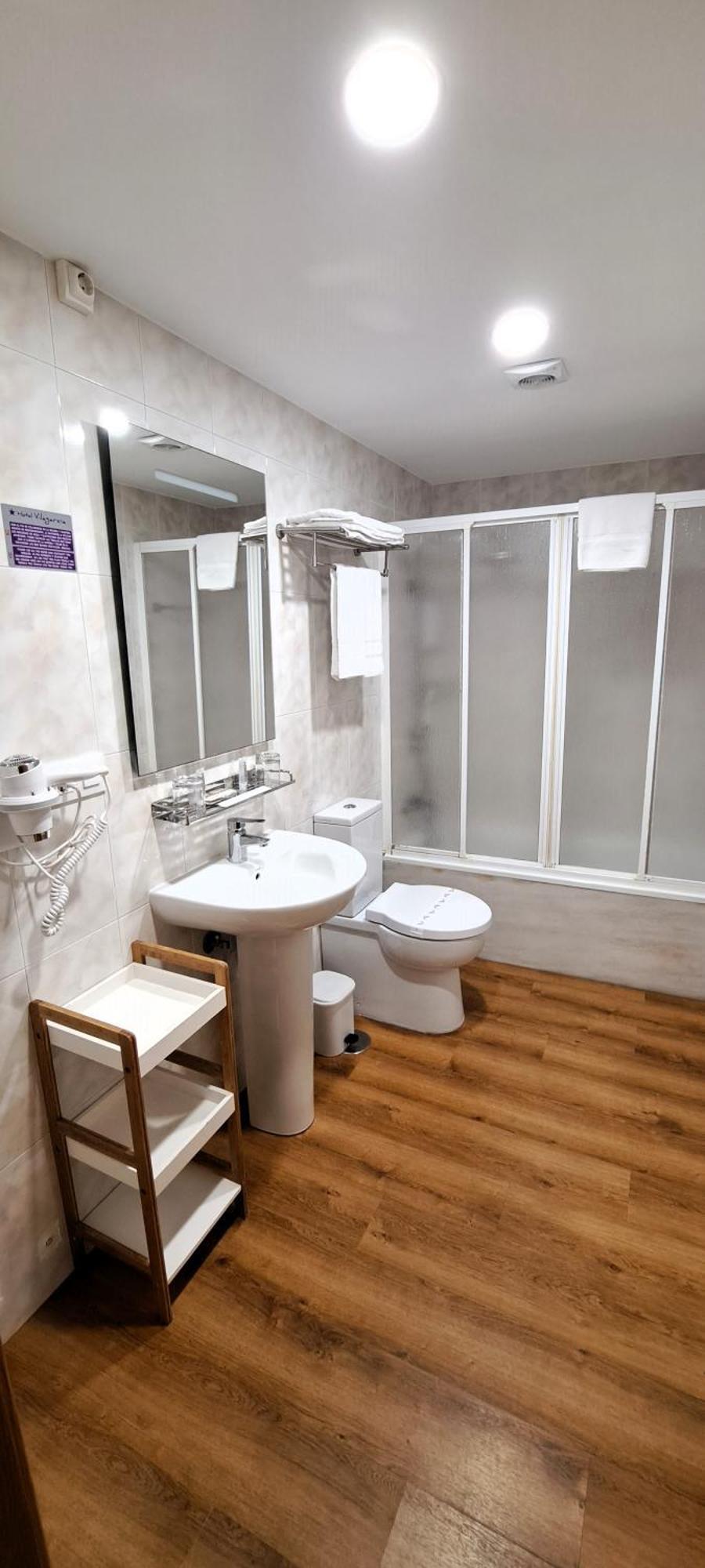 Hotel Vilagarcia Vilagarcia de Arousa Ngoại thất bức ảnh