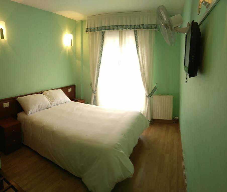 Hotel Vilagarcia Vilagarcia de Arousa Ngoại thất bức ảnh