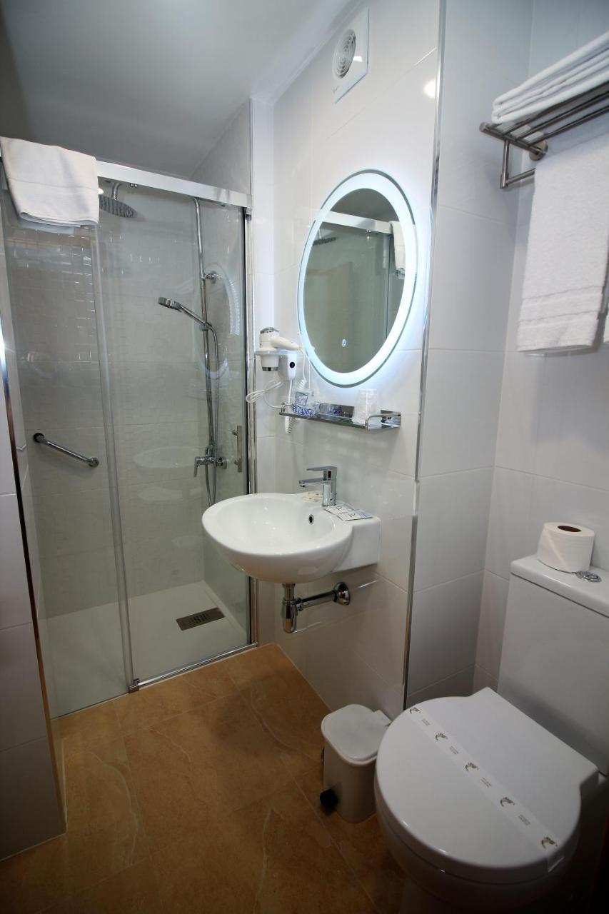 Hotel Vilagarcia Vilagarcia de Arousa Ngoại thất bức ảnh