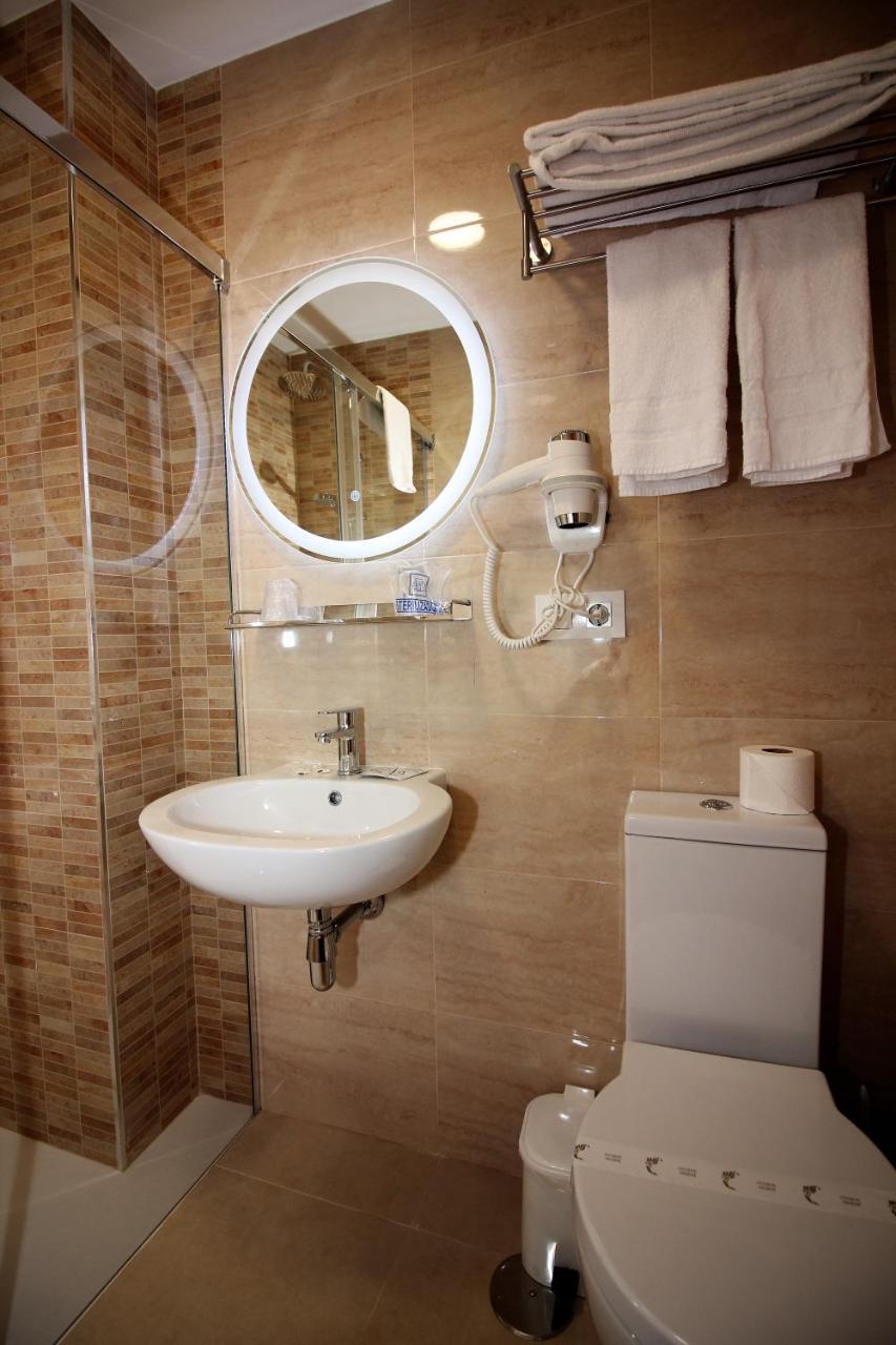 Hotel Vilagarcia Vilagarcia de Arousa Ngoại thất bức ảnh